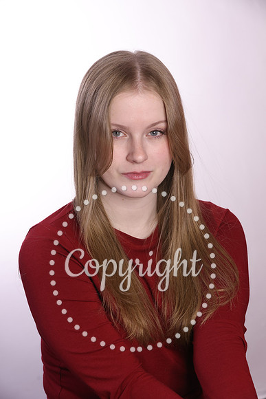 8D3A9833