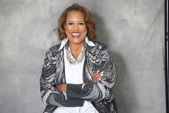 8D3A9732