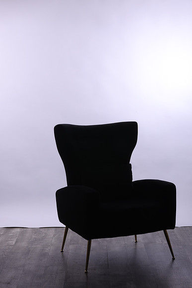 8D3A0480