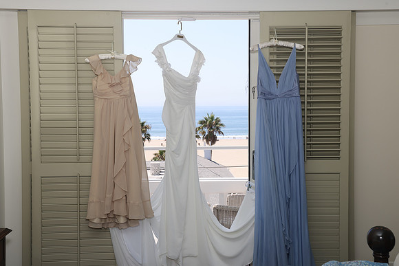 8D3A9267