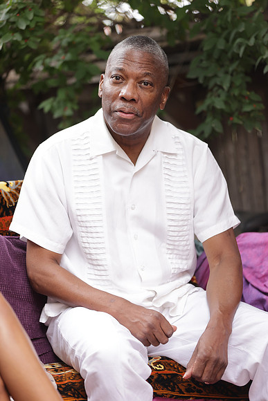 8D3A6596
